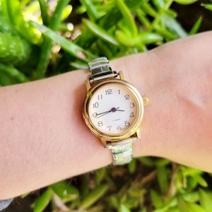 Vintage 17 Jewels Silver & Gold Stretch Watch